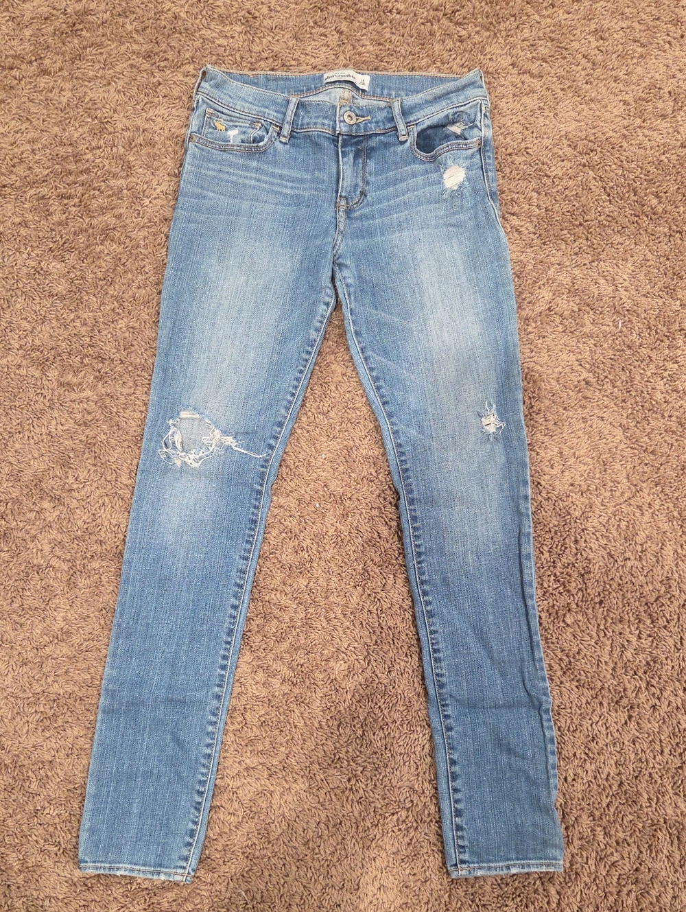 abercrombie kids ripped skinny jeans